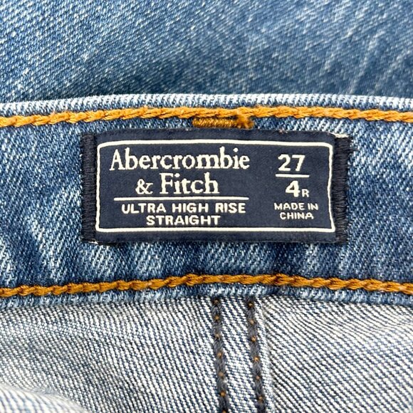 Abercrombie & Fitch Ultra High Rise Straight Distressed Jeans - Picture 5 of 5